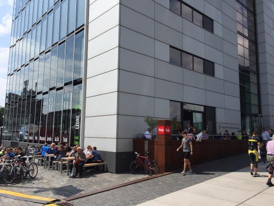 Leone im Rheinauhafen CafeBar & Ristorantino